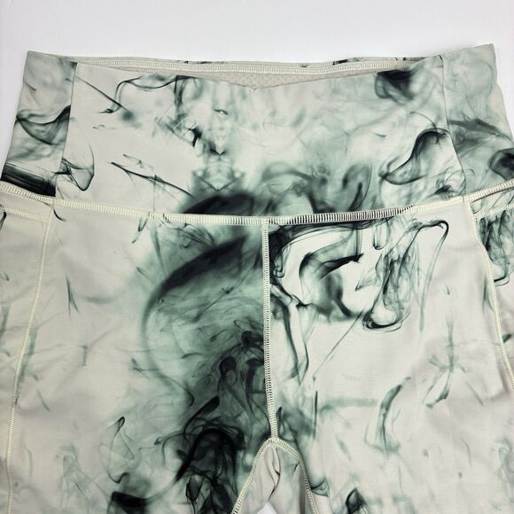 Calia Stay Powerful Biker Athletic Shorts Marble White Sz M Gym Workout Runner - Picture 2 of 7